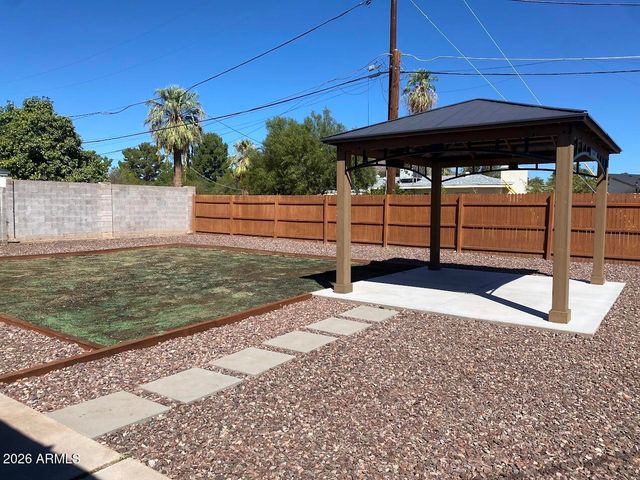 6526 E OSBORN Road, Scottsdale, AZ 85251