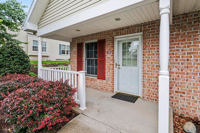 19 BLUE MOUNTAIN VIS, Mechanicsburg, PA 17050