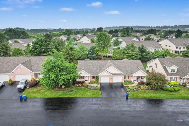 19 BLUE MOUNTAIN VIS, Mechanicsburg, PA 17050