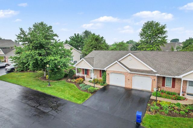 19 BLUE MOUNTAIN VIS, Mechanicsburg, PA 17050