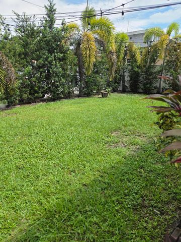 1839 PLUNKETT Street 2, Hollywood, FL 33020