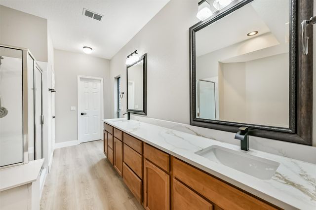 2117 Spinnaker Drive, League City, TX 77573