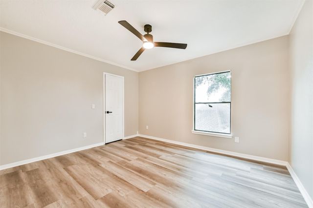 2117 Spinnaker Drive, League City, TX 77573