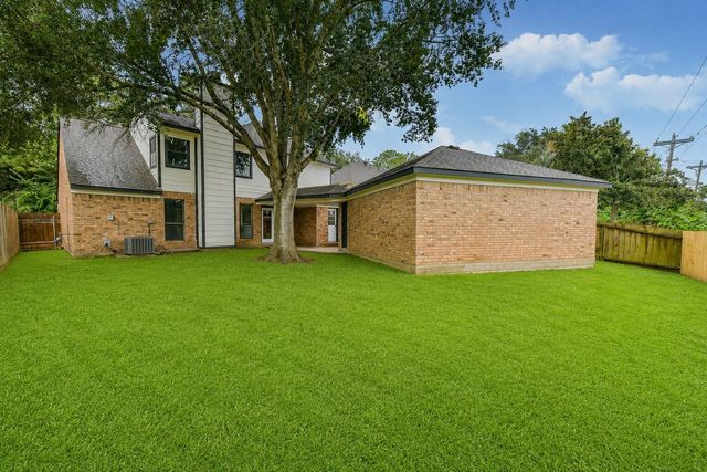 2117 Spinnaker Drive, League City, TX 77573