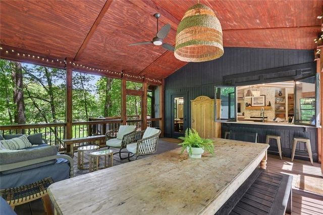 159 Manor Oak Trail, Toccoa, GA 30577