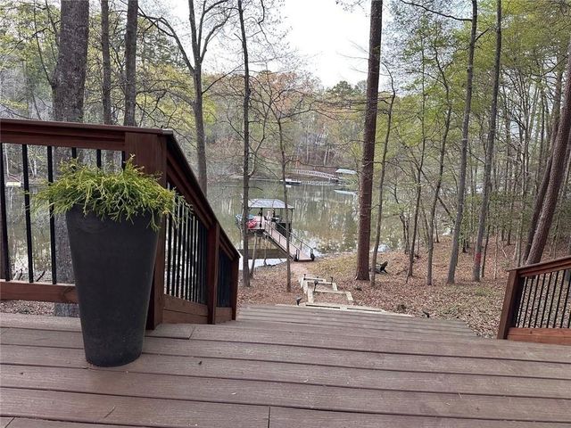 159 Manor Oak Trail, Toccoa, GA 30577