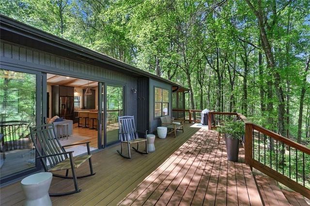159 Manor Oak Trail, Toccoa, GA 30577
