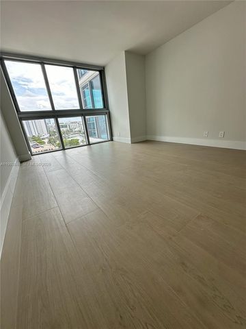 2655 Collins Ave 1204, Miami Beach, FL 33140