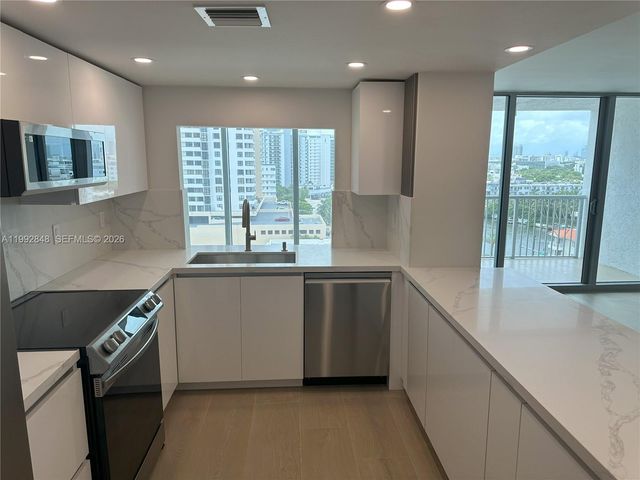 2655 Collins Ave 1204, Miami Beach, FL 33140