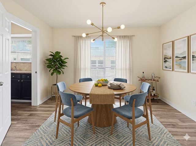 4402 Holland Avenue 202, Dallas, TX 75219