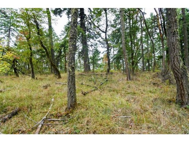 32475 FOX HOLLOW Rd, Eugene, OR 97405