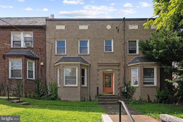 2915 PENNSYLVANIA AVE SE, Washington, DC 20020
