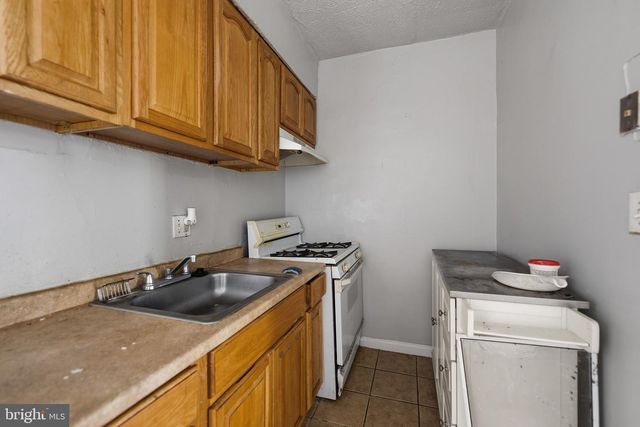 2915 PENNSYLVANIA AVE SE, Washington, DC 20020