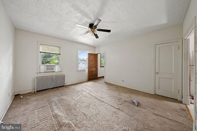 2915 PENNSYLVANIA AVE SE, Washington, DC 20020