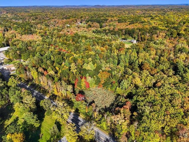 4888 Albany Post Road, Staatsburg, NY 12538