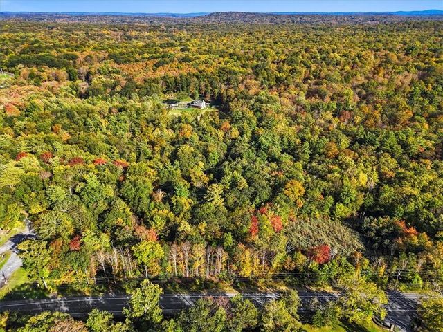 4888 Albany Post Road, Staatsburg, NY 12538