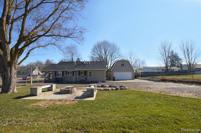 4051 Red Wing Drive, Flint, MI 48532