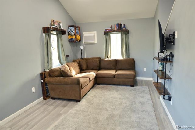 4051 Red Wing Drive, Flint, MI 48532