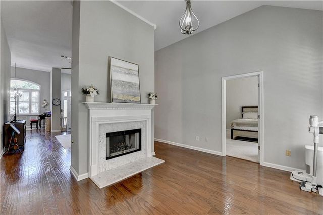 5019 Weatherstone Drive, Buford, GA 30519