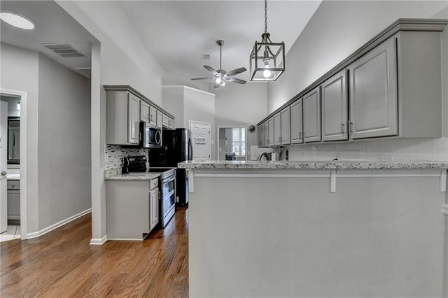 5019 Weatherstone Drive, Buford, GA 30519