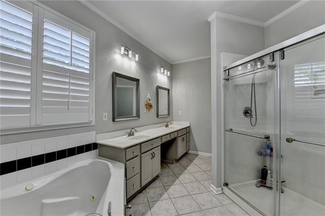 5019 Weatherstone Drive, Buford, GA 30519