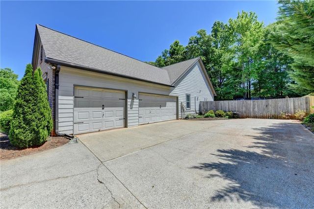 5019 Weatherstone Drive, Buford, GA 30519