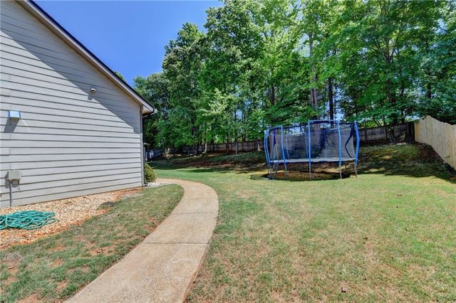 5019 Weatherstone Drive, Buford, GA 30519