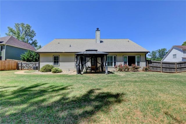 5019 Weatherstone Drive, Buford, GA 30519