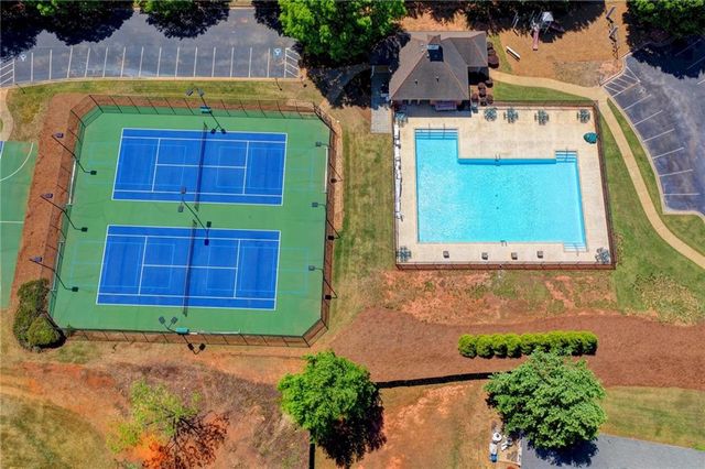 5019 Weatherstone Drive, Buford, GA 30519