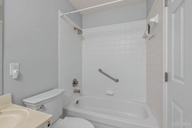 1001 Castlebay Drive, Pierce Twp, OH 45245