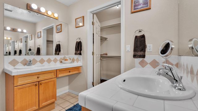 7801 Baybrook Road NW, Albuquerque, NM 87120