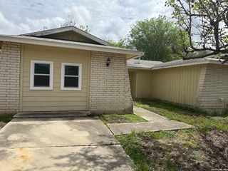 4911 LONGFELLOW BLVD, San Antonio, TX 78217