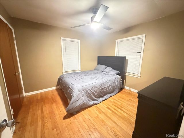 1436 Berrywood Lane, Flint, MI 48507