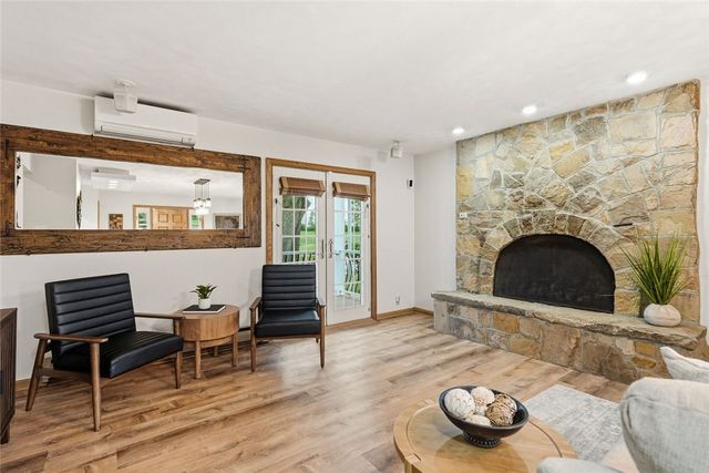 232 Whitestown ROAD, Lancaster Twp, PA 16037