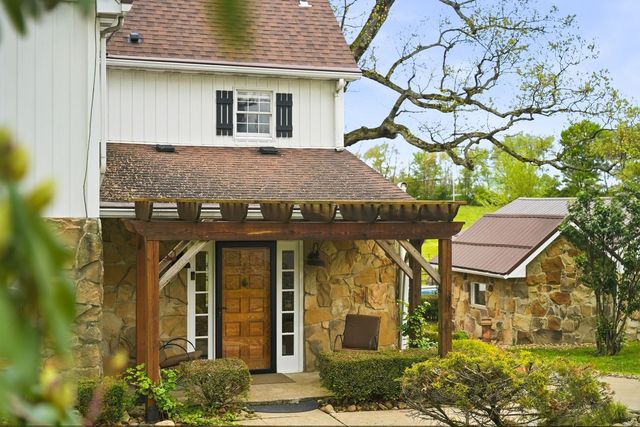 232 Whitestown ROAD, Lancaster Twp, PA 16037