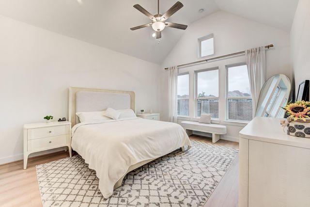 1310 Timber Shores Drive, Missouri City, TX 77459