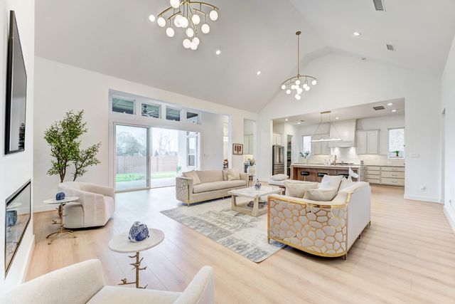 1310 Timber Shores Drive, Missouri City, TX 77459