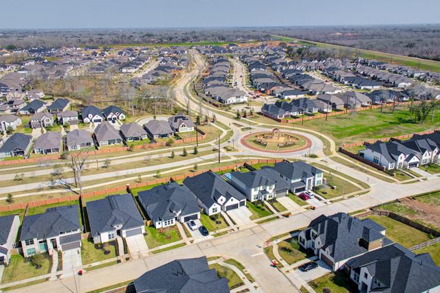 1310 Timber Shores Drive, Missouri City, TX 77459