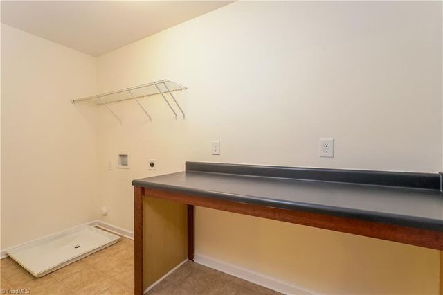 2375 Autumn Mist Drive, Winston-salem, NC 27103