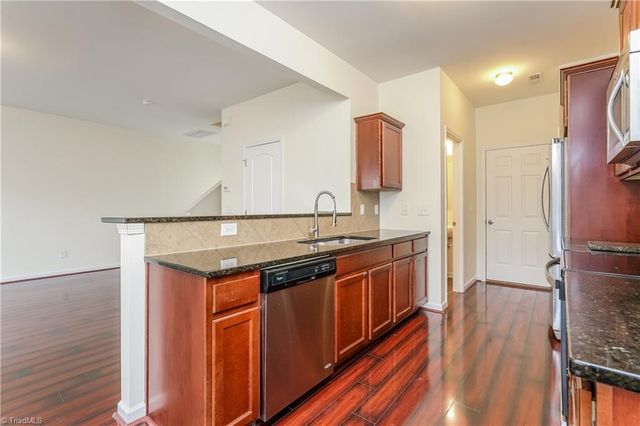 2375 Autumn Mist Drive, Winston-salem, NC 27103