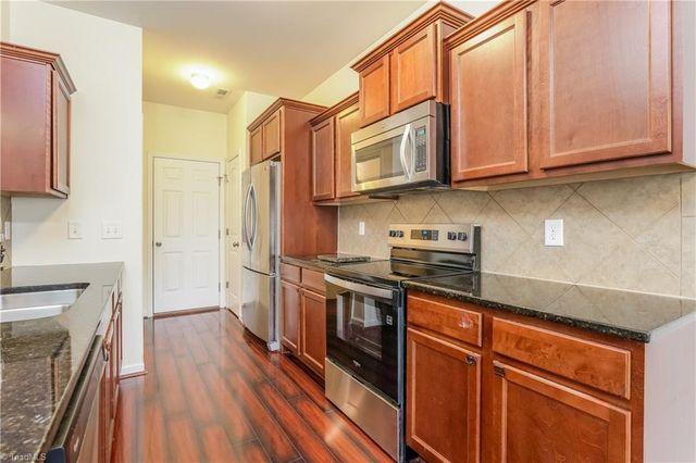 2375 Autumn Mist Drive, Winston-salem, NC 27103