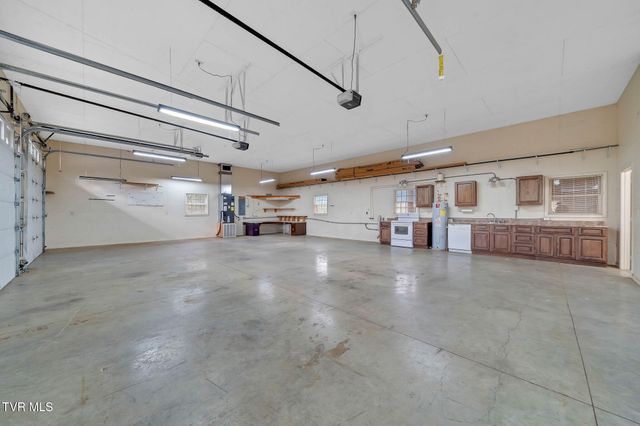 1185 Woolsey Road, Greeneville, TN 37745