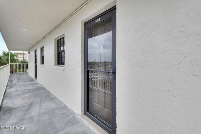 4201 S Atlantic Ave Apt 301, New Smyrna Beach, FL 32169