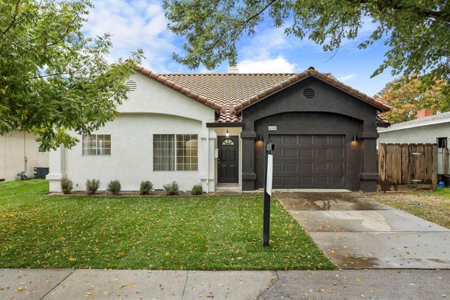 610 Hudson Ln, Modesto, CA 95351