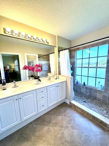 4488 Hickory Drive, Palm Beach Gardens, FL 33418