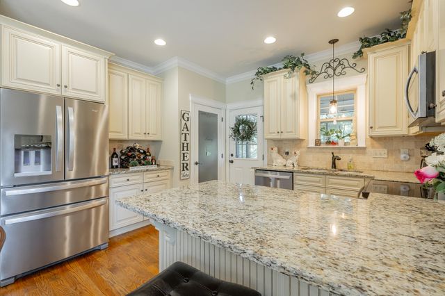 7317 Huntley Lane, Chattanooga, TN 37421
