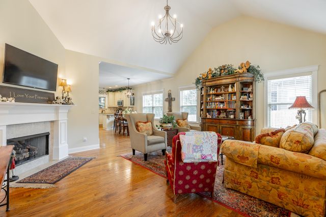 7317 Huntley Lane, Chattanooga, TN 37421