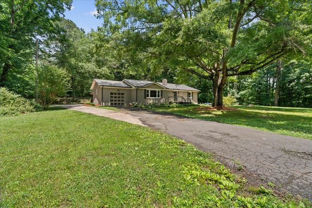 537 NE Beaverdale Road, Dalton, GA 30721