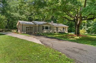 537 NE Beaverdale Road, Dalton, GA 30721