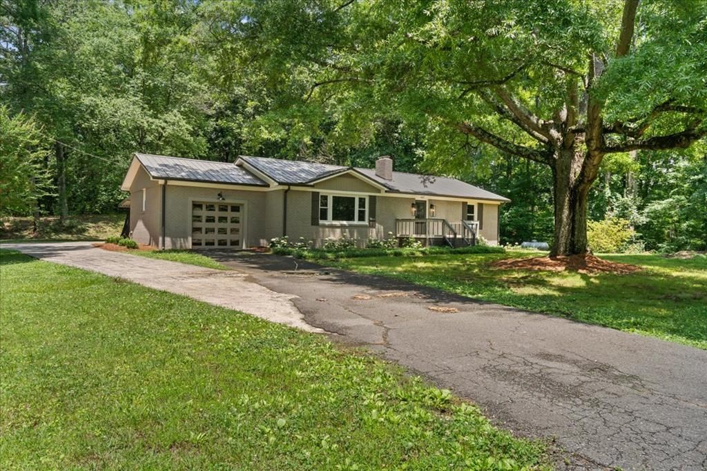 537 NE Beaverdale Road, Dalton, GA 30721